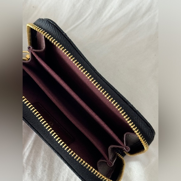 Chanel black caviar cardholder - Picture 9 of 11